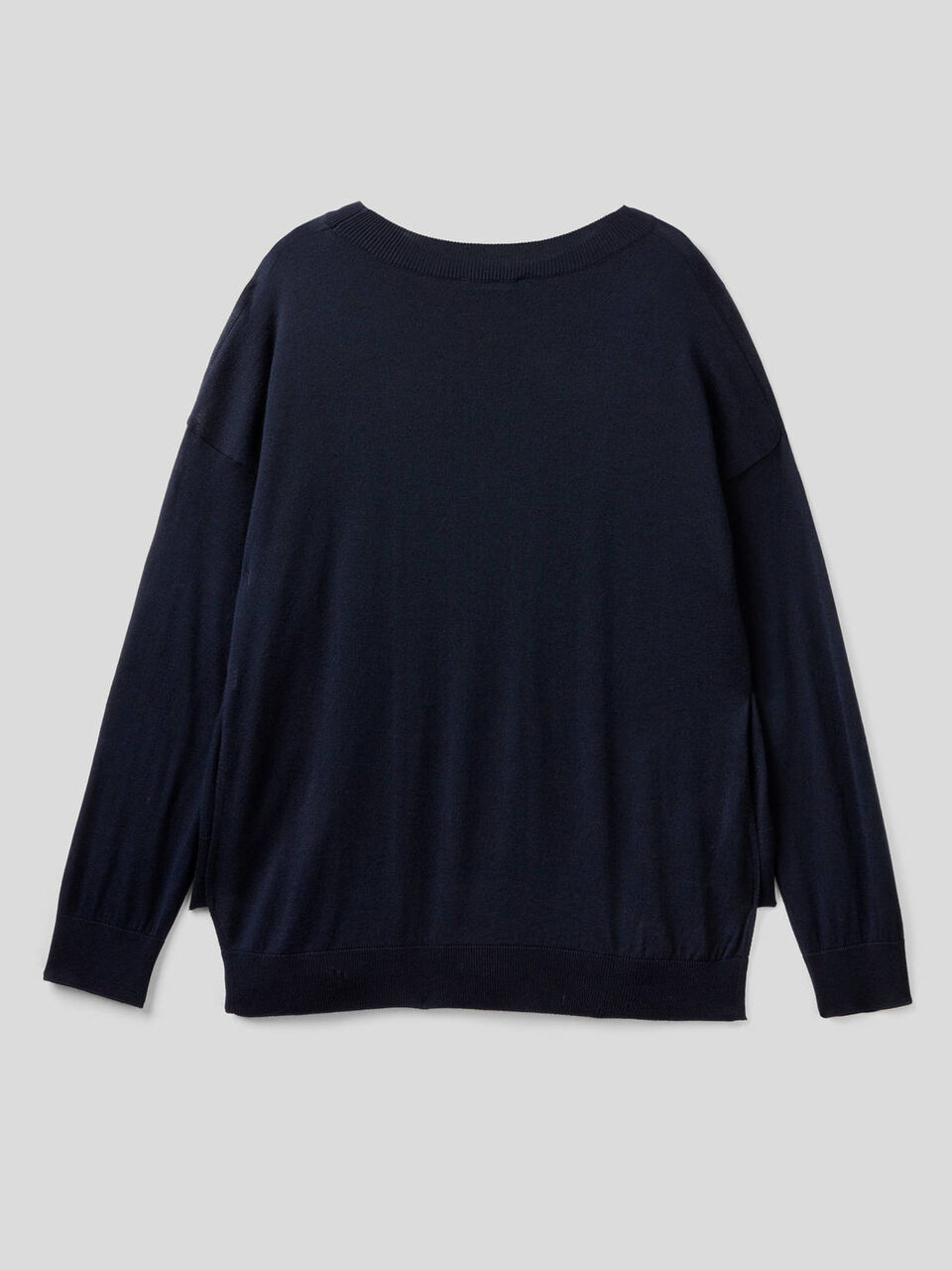 Maglia con spacchetti dal fit morbido image number 2