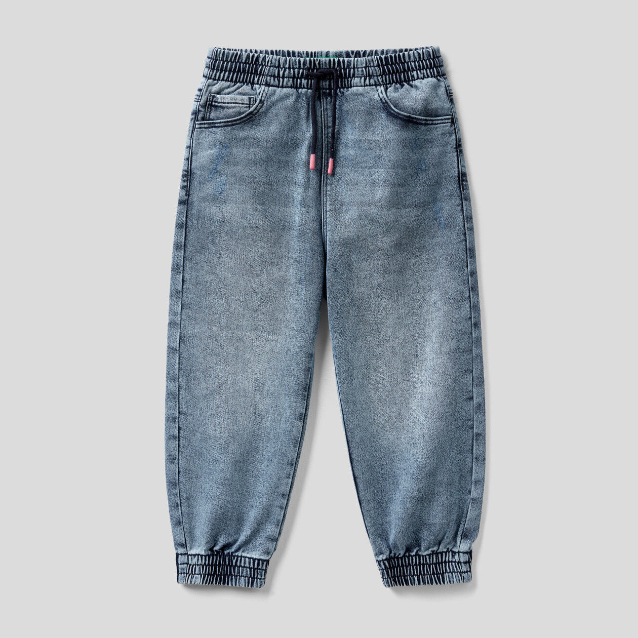 Shorts Tinta Unita In Puro Cotone United Colors of Benetton Abbigliamento Pantaloni e jeans Shorts Pantaloncini 
