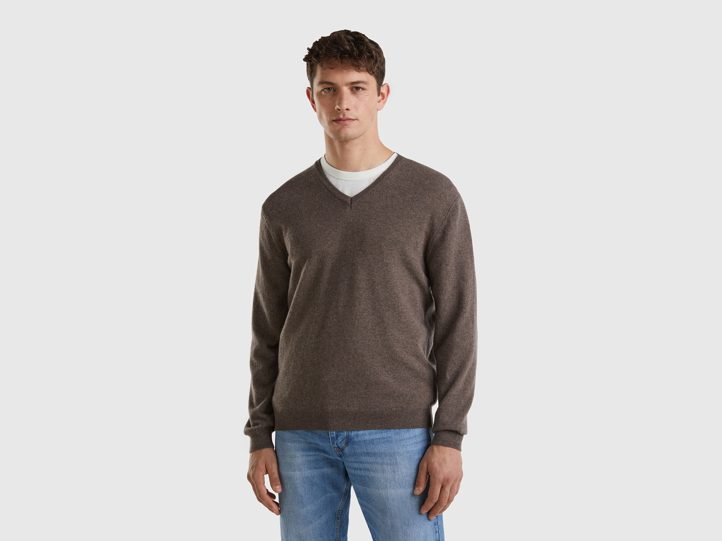Maglia scollo v best sale uomo