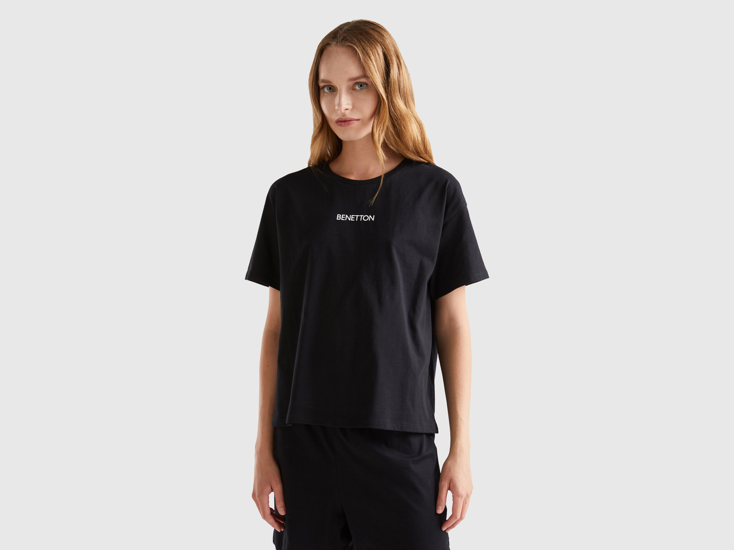 T shirt benetton best sale donna