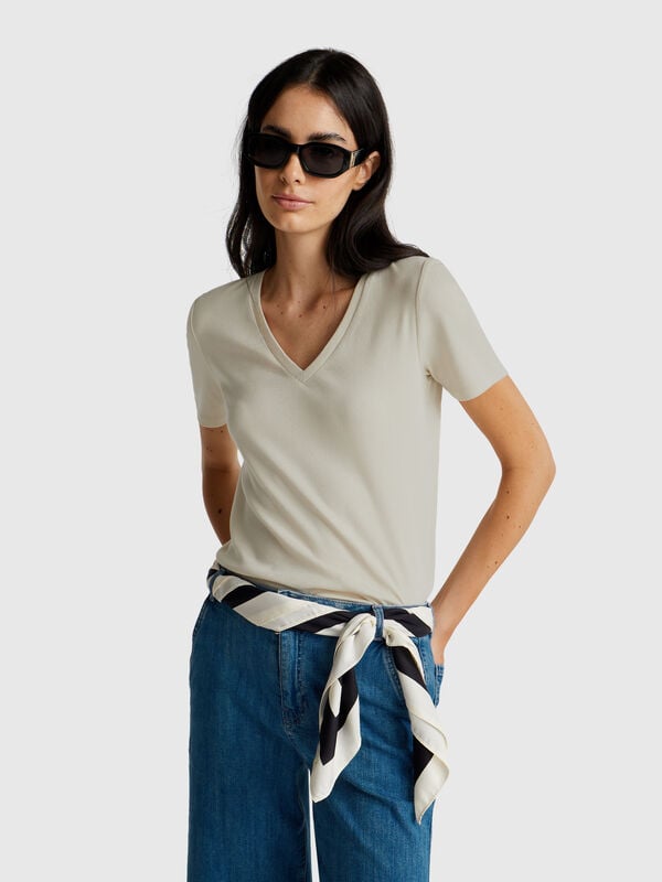 T-shirt in puro cotone con scollo a V Donna