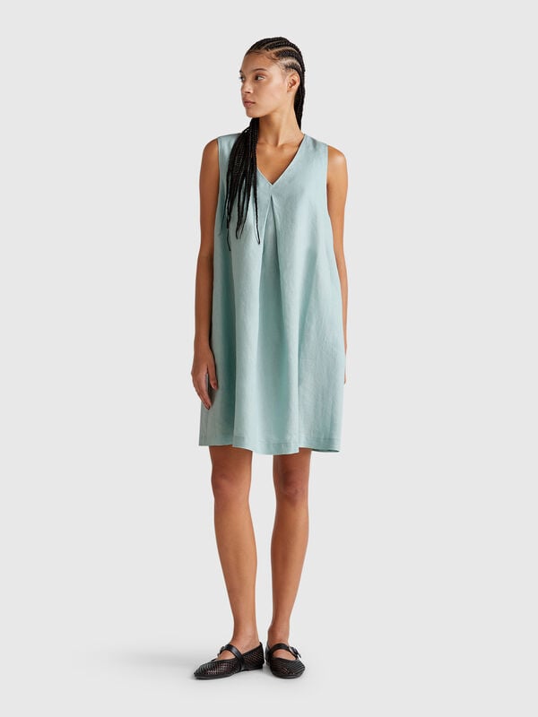 Vestito smanicato in puro lino Donna