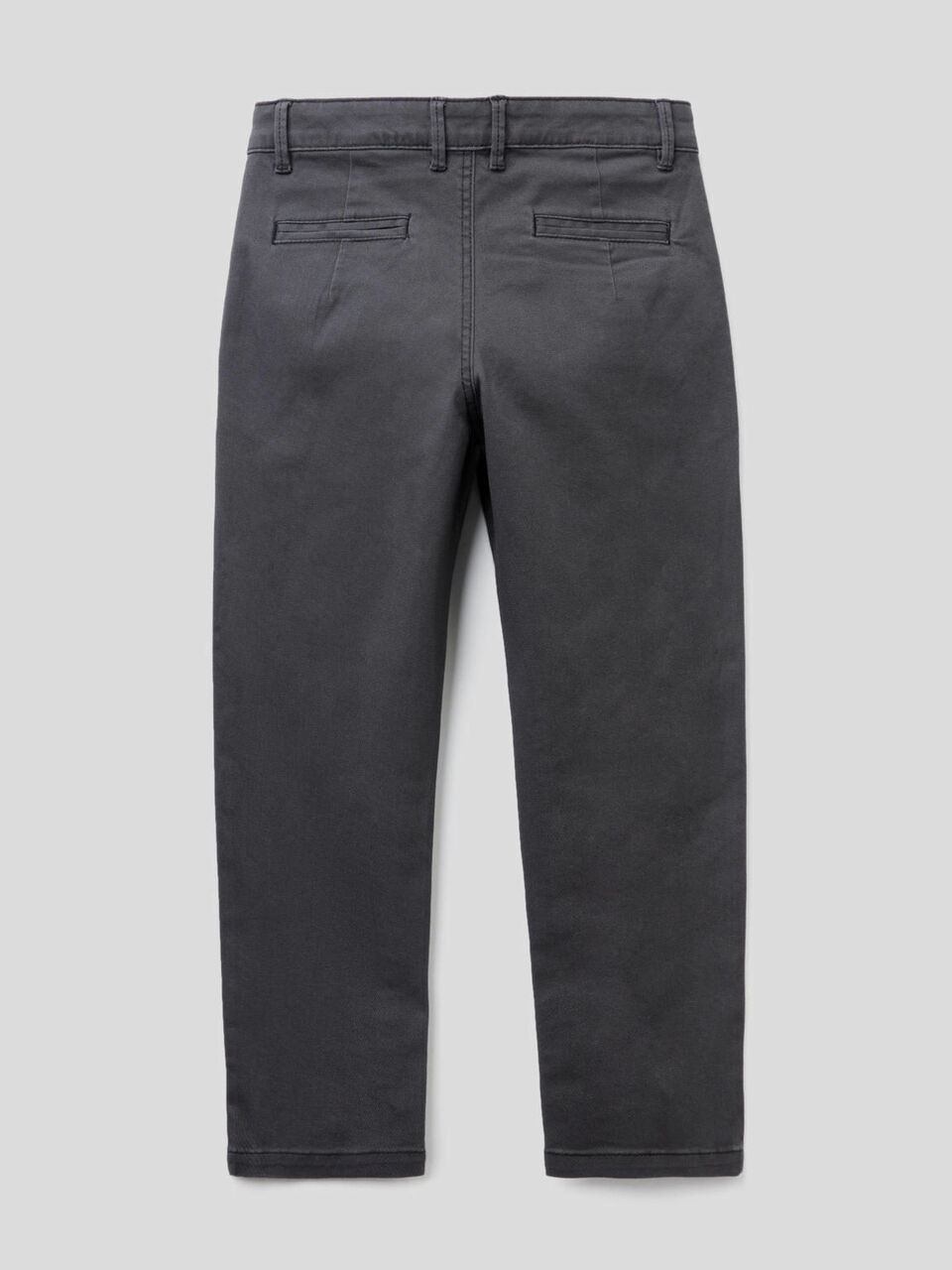 Pantaloni in cotone stretch con pieghe image number 2