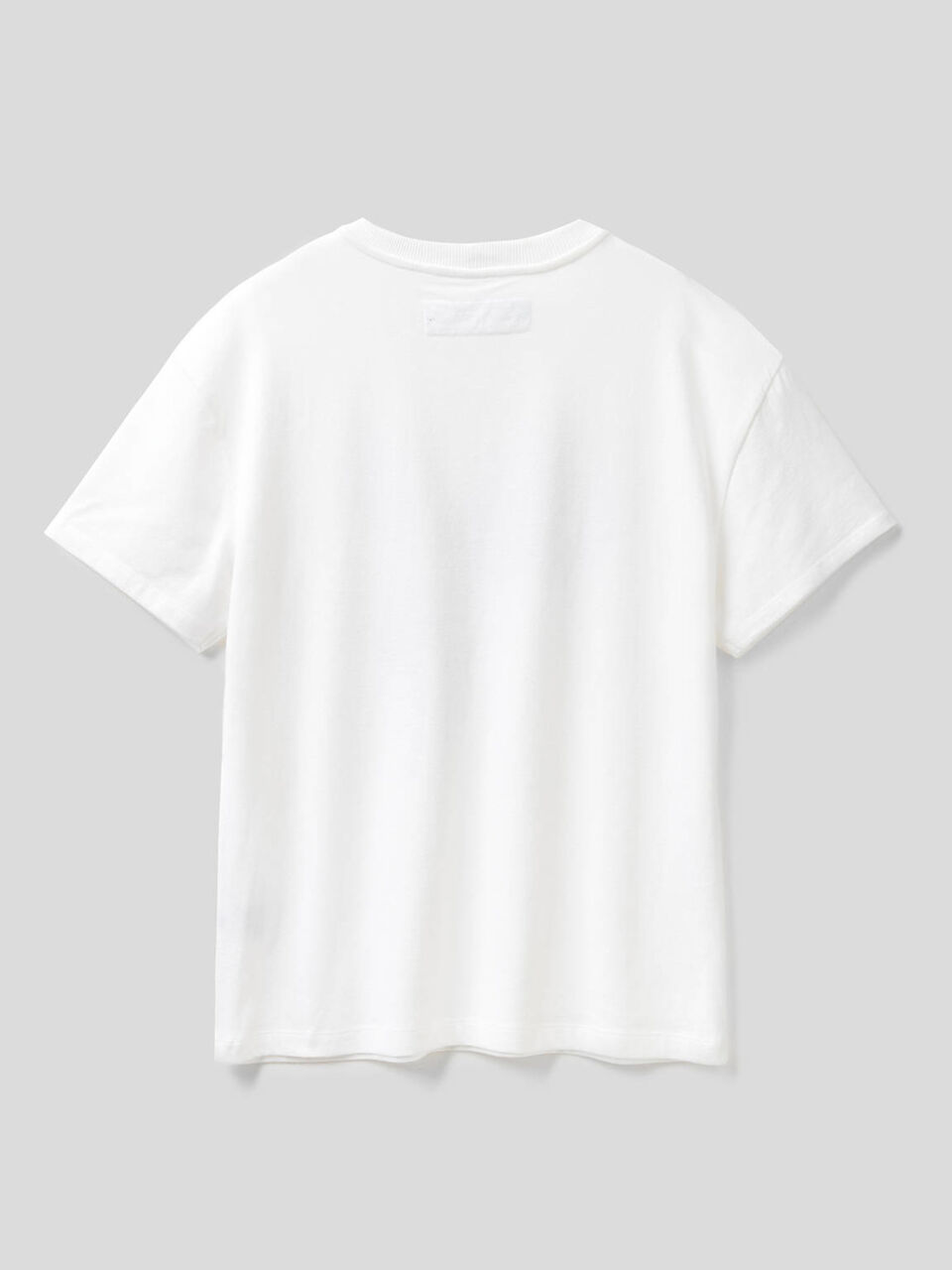 T-shirt con stampa e ricamo image number 2