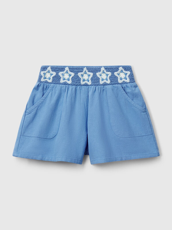 Pantaloni corti con fiori macramè Bambina