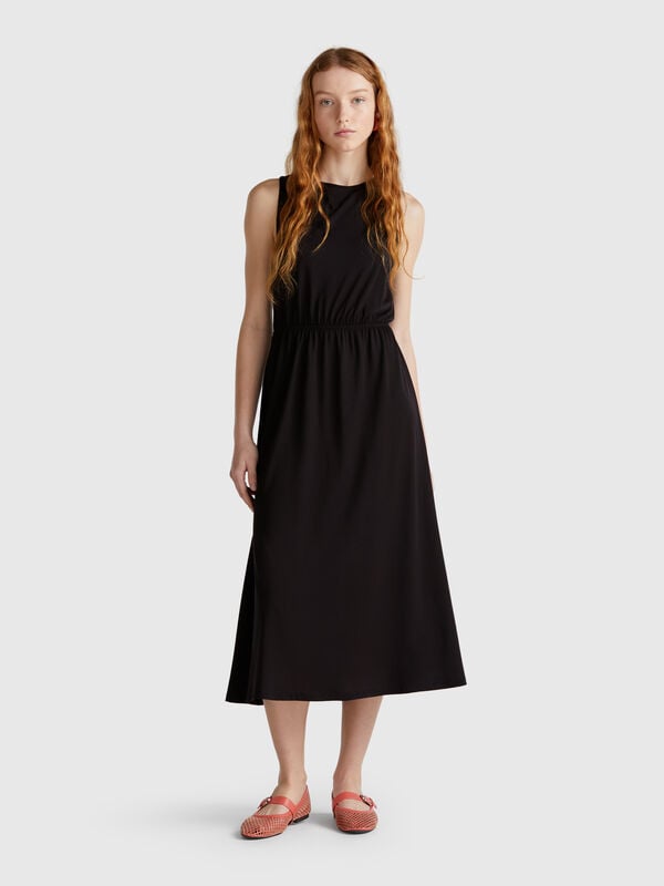 Vestito con apertura sul retro Donna