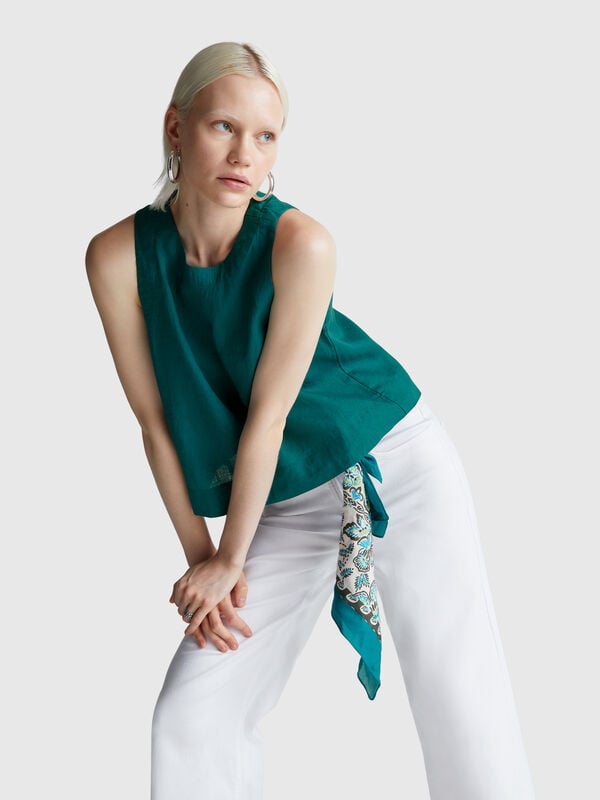 Top smanicato in puro lino Donna