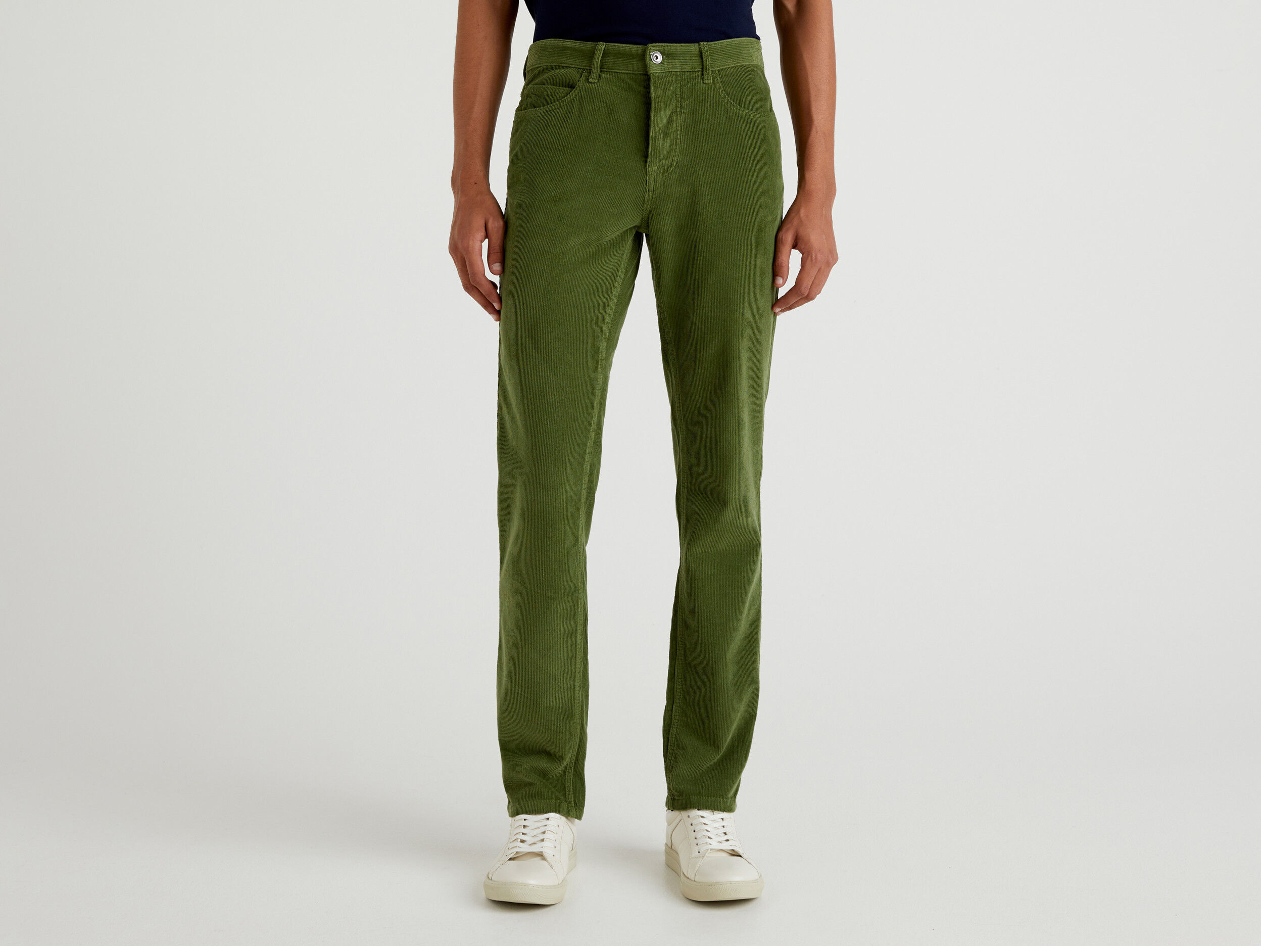 Pantaloni Cinque Tasche In Velluto United Colors of Benetton Uomo Abbigliamento Pantaloni e jeans Pantaloni Pantaloni in velluto 