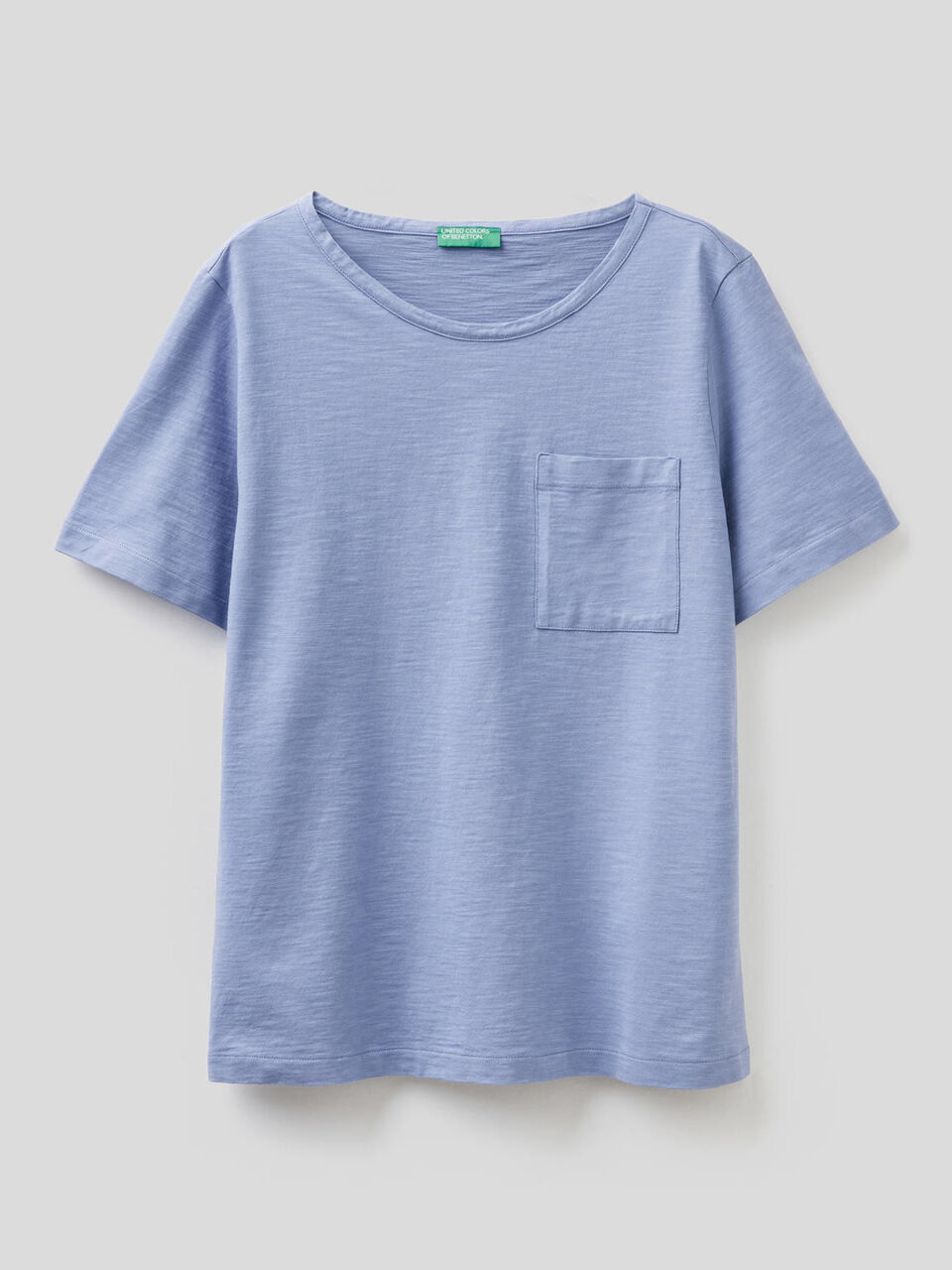 T-shirt tinta unita con taschino image number 1