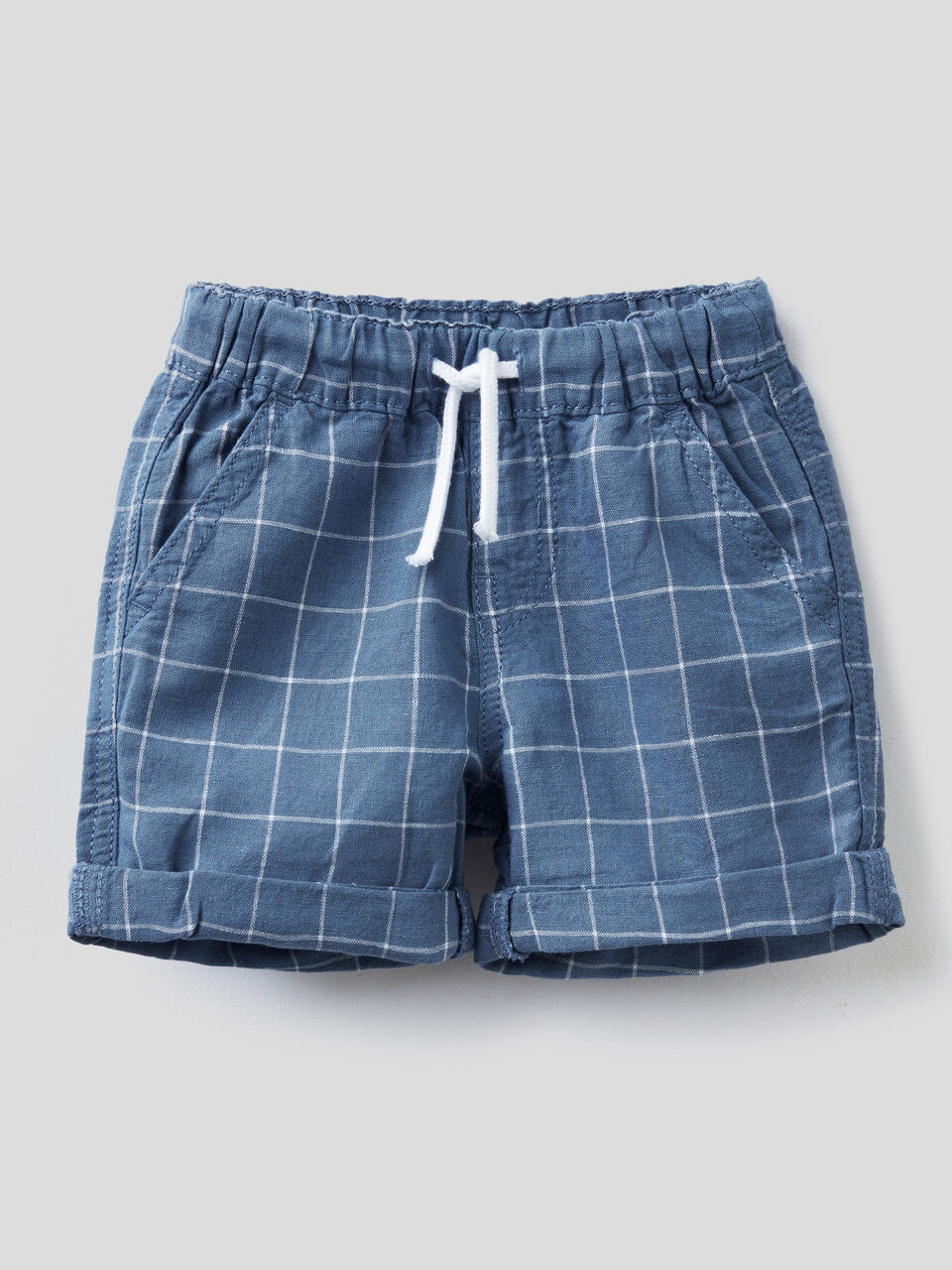 Pantaloncini in misto lino image number 1