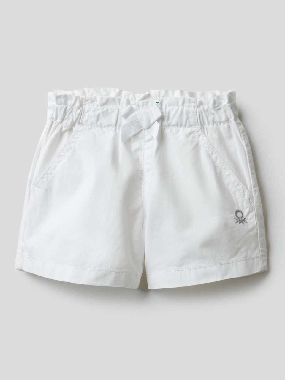 Shorts con vita arricciata image number 1