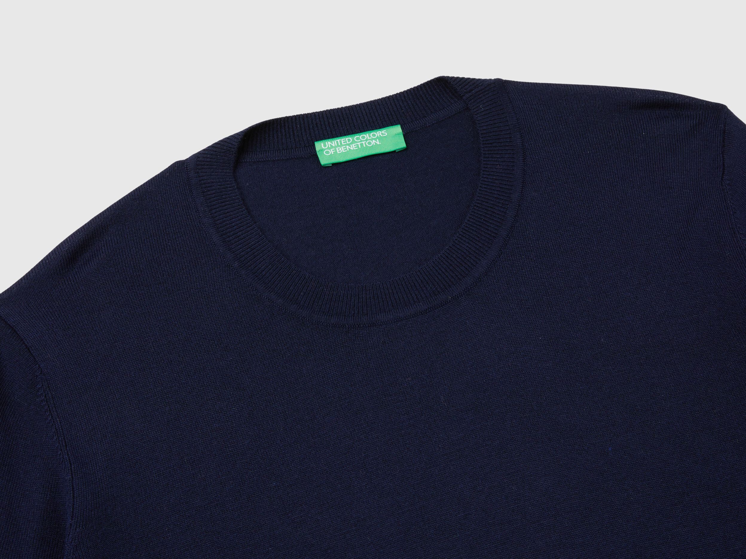 Maglia manica lunga in misto seta Blu Scuro Benetton