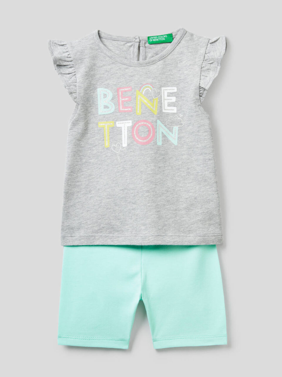 Completo t-shirt e bermuda image number 1
