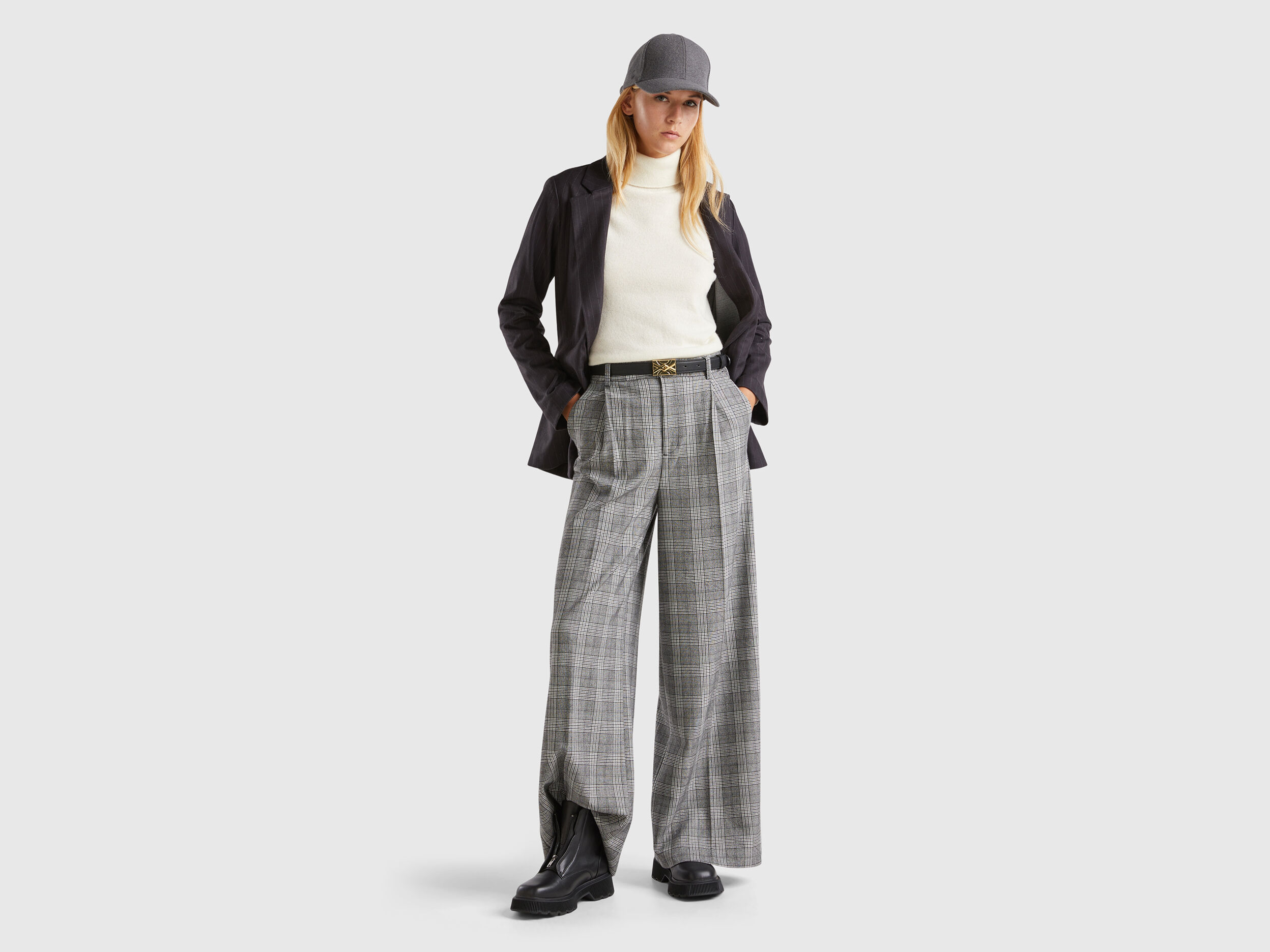 Pantaloni Larghi Donna Palazzo Nuova Collezione Online
