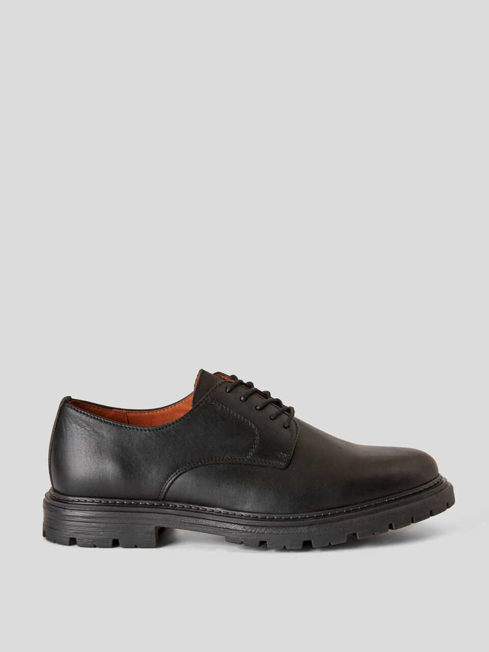 Scarpe derby in vera pelle image number 1