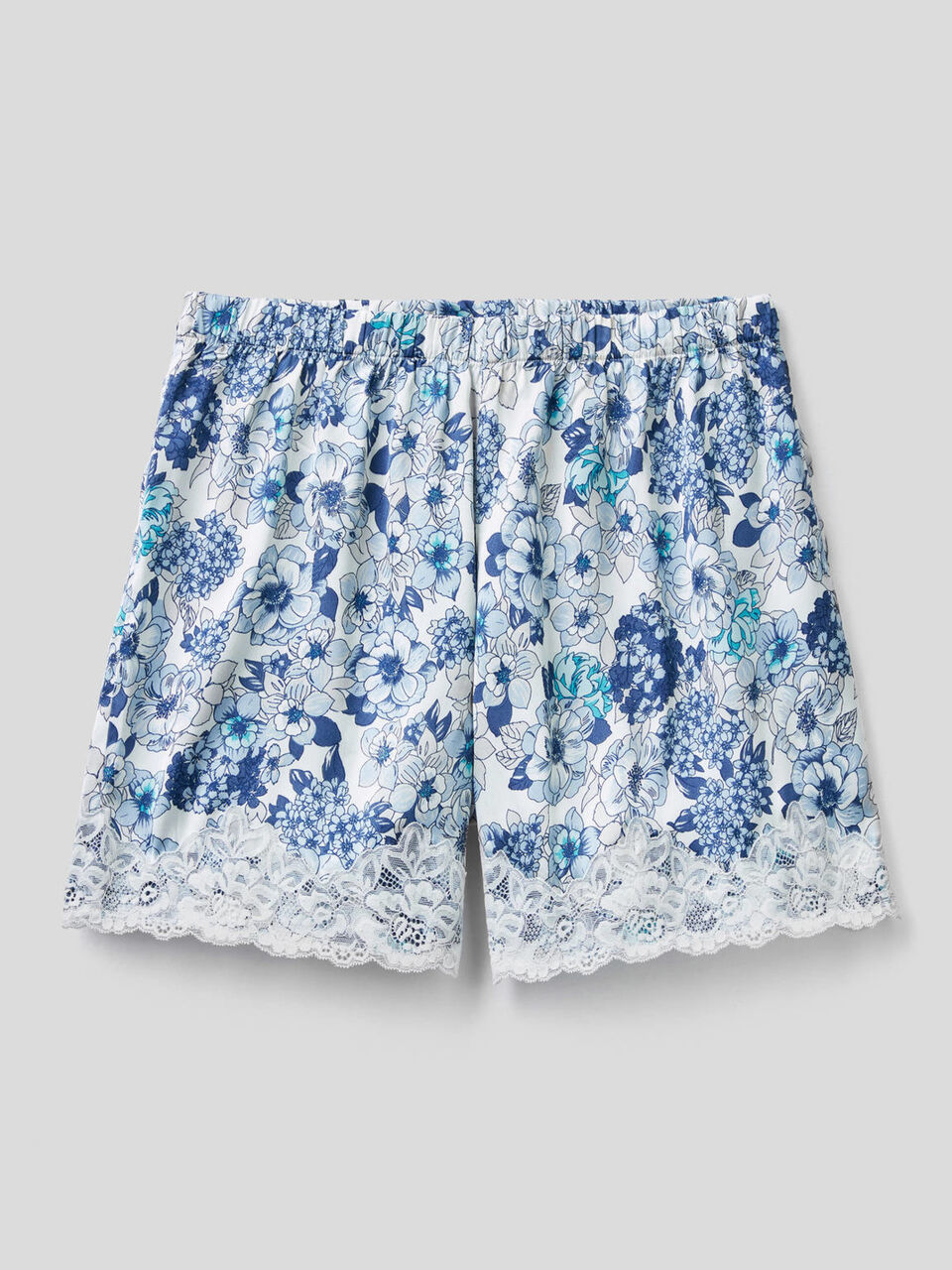 Shorts floreali con pizzo elastico image number 1