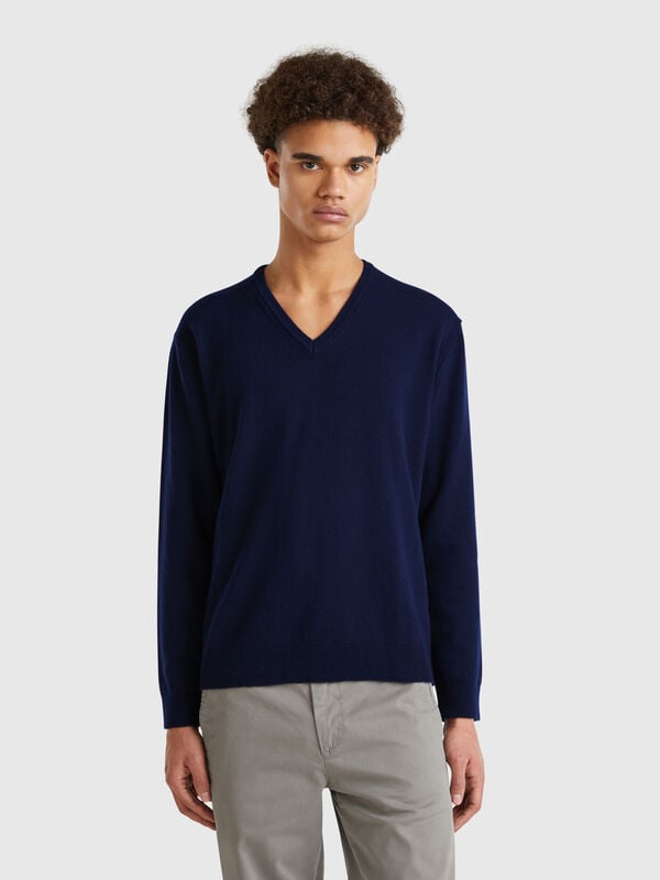 Maglia scollo a V blu notte in pura lana Merino Uomo