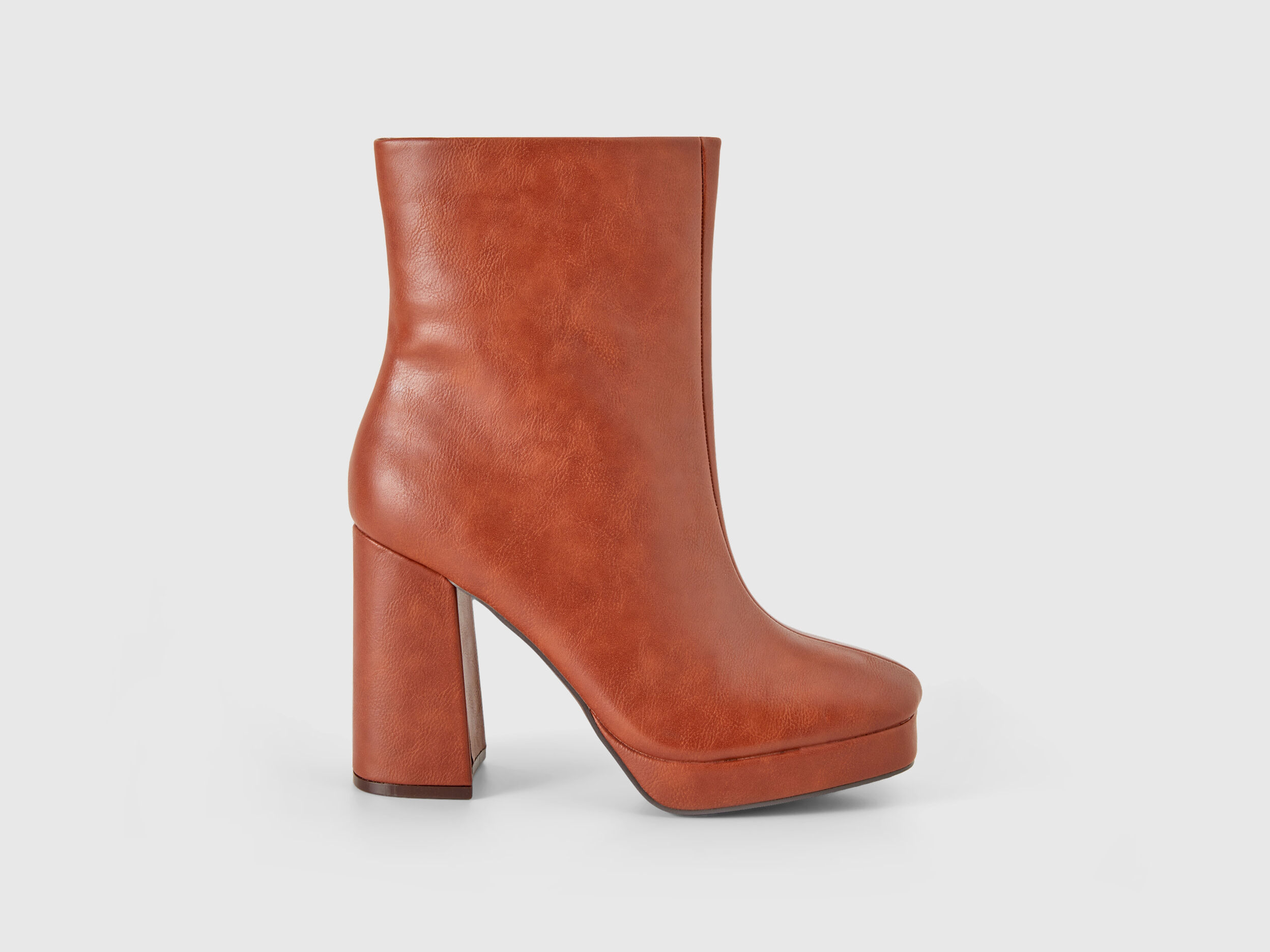 Tronchetti con tacco e plateau Marrone Donna Benetton