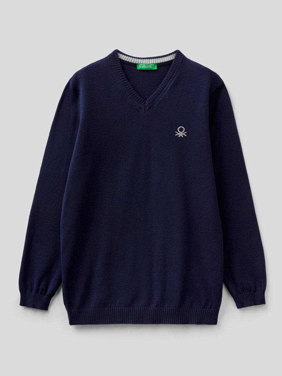 Maglia con scollo a V 100% cotone image number 1