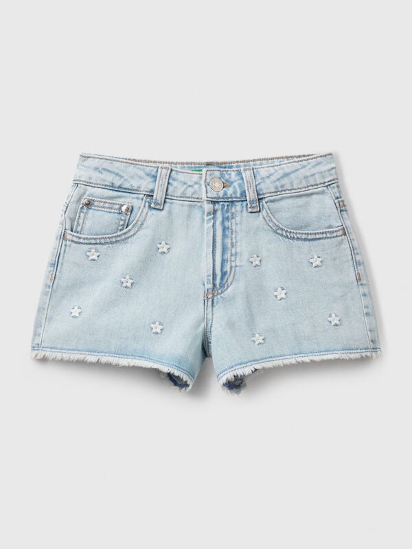 Shorts di jeans con ricami stelle Bambina