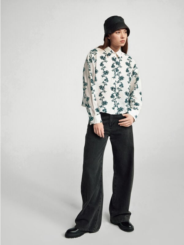 Camicia con ricamo fiori Donna