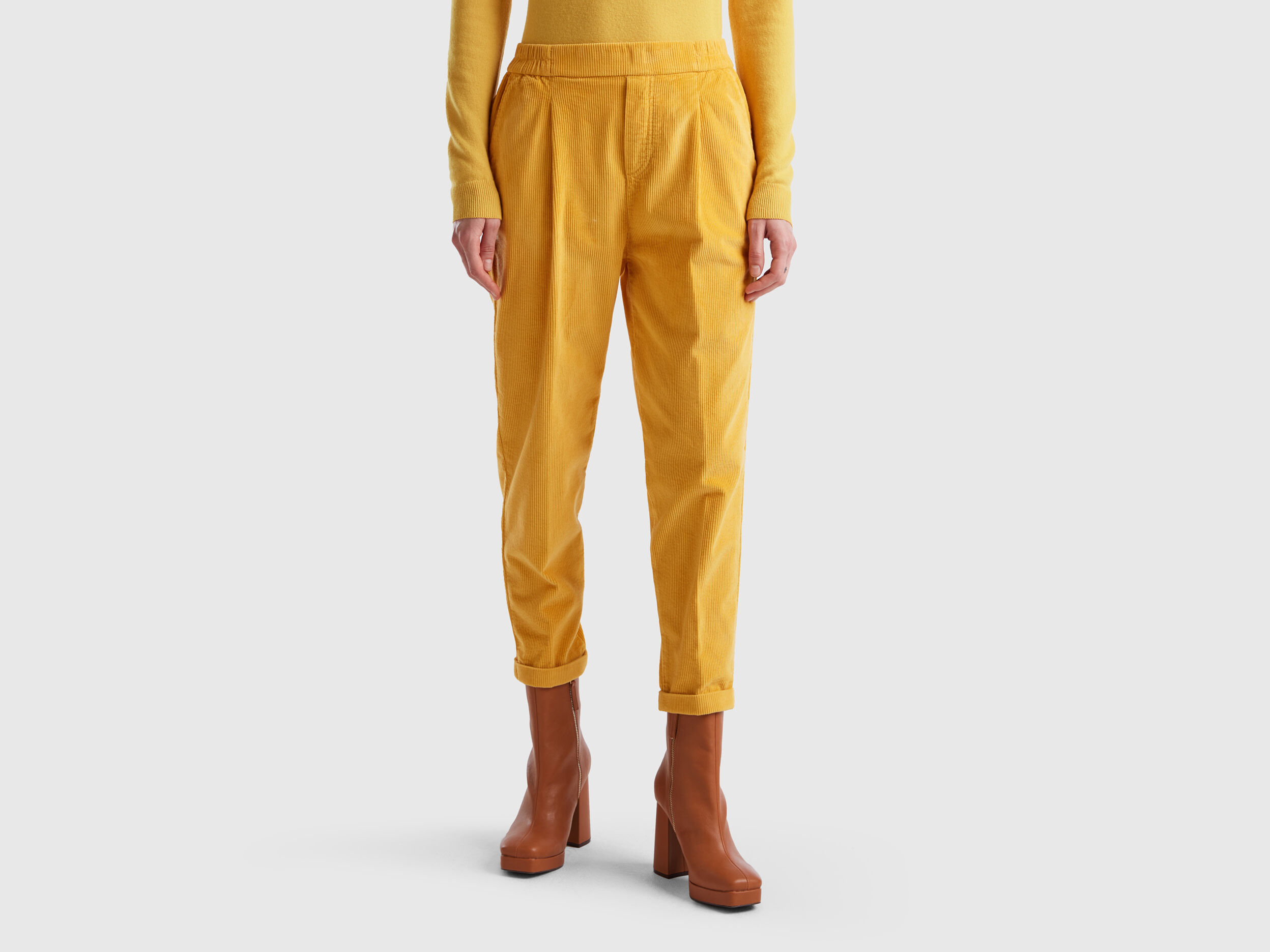 Benetton pantaloni velluto donna hotsell