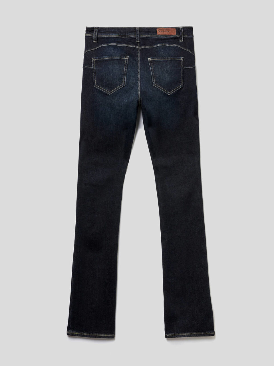 Jeans bootcut push up image number 2