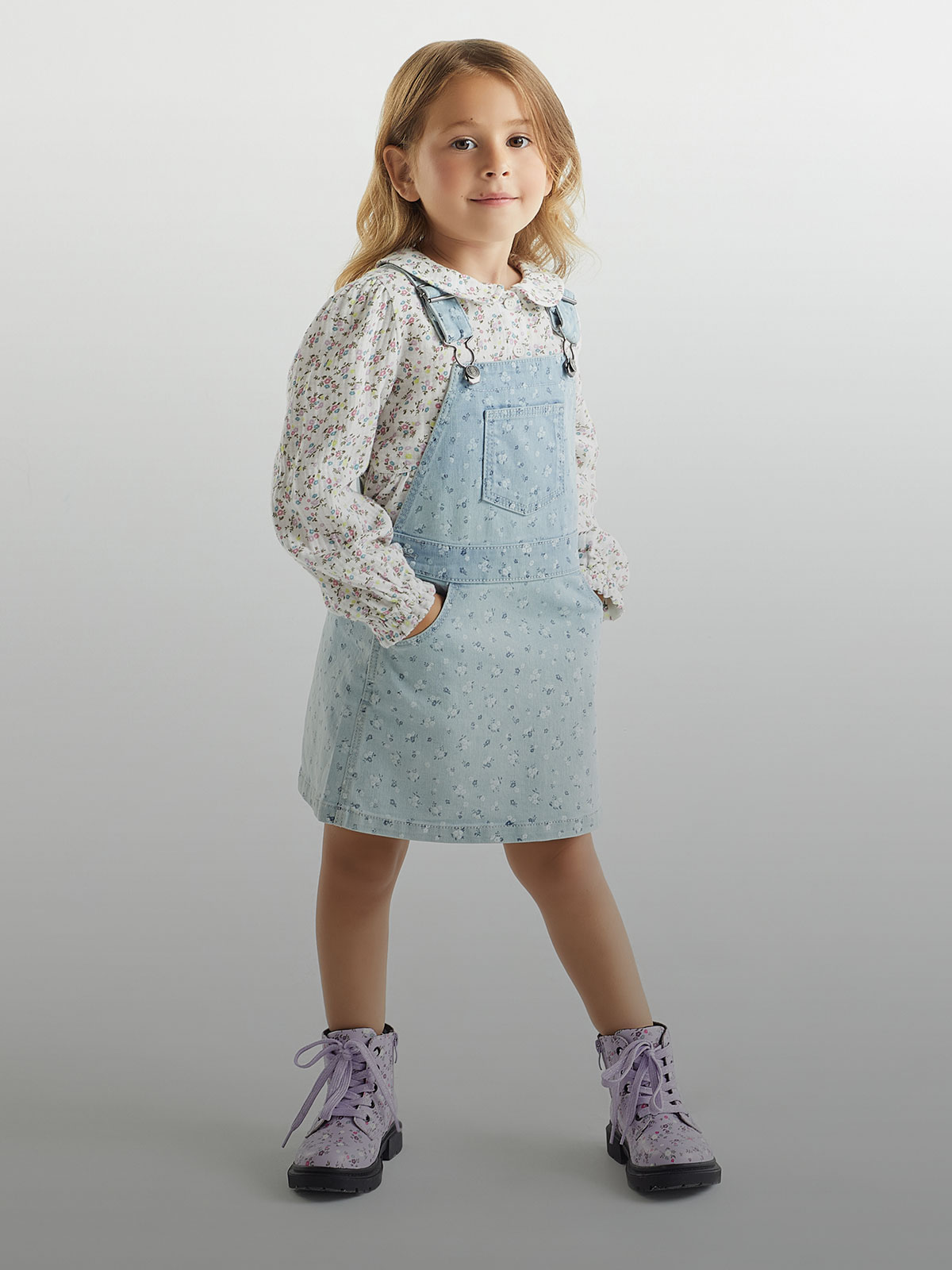 nuova collezione <span class="text-l playful">bimba</span> benetton