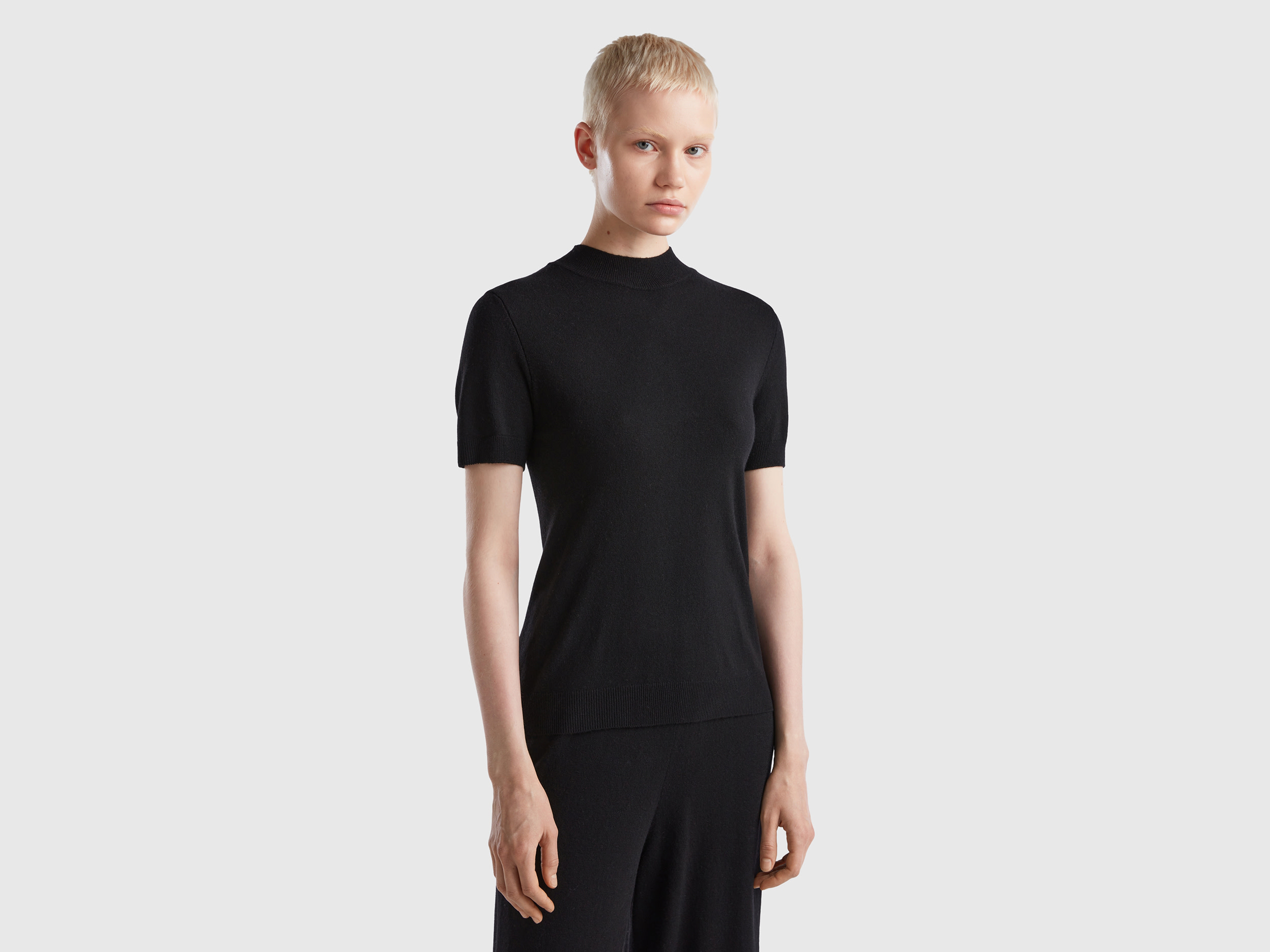 Benetton, Black Short Sleeve Sweater In Cashmere Blend, size XS, Black, Women