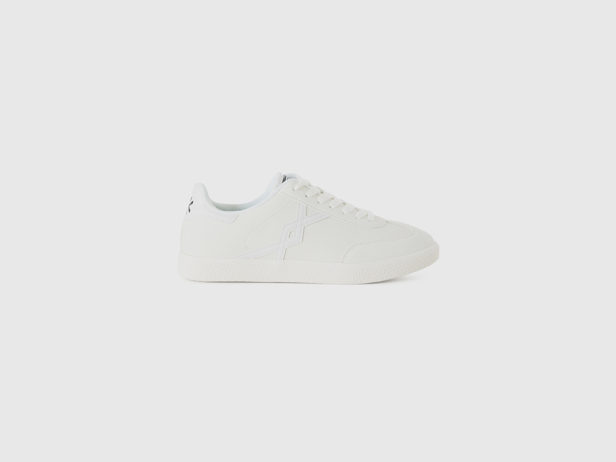 Benetton, Low-top Sneakers In Imitation Leather, size 2,5, Creamy White, Women